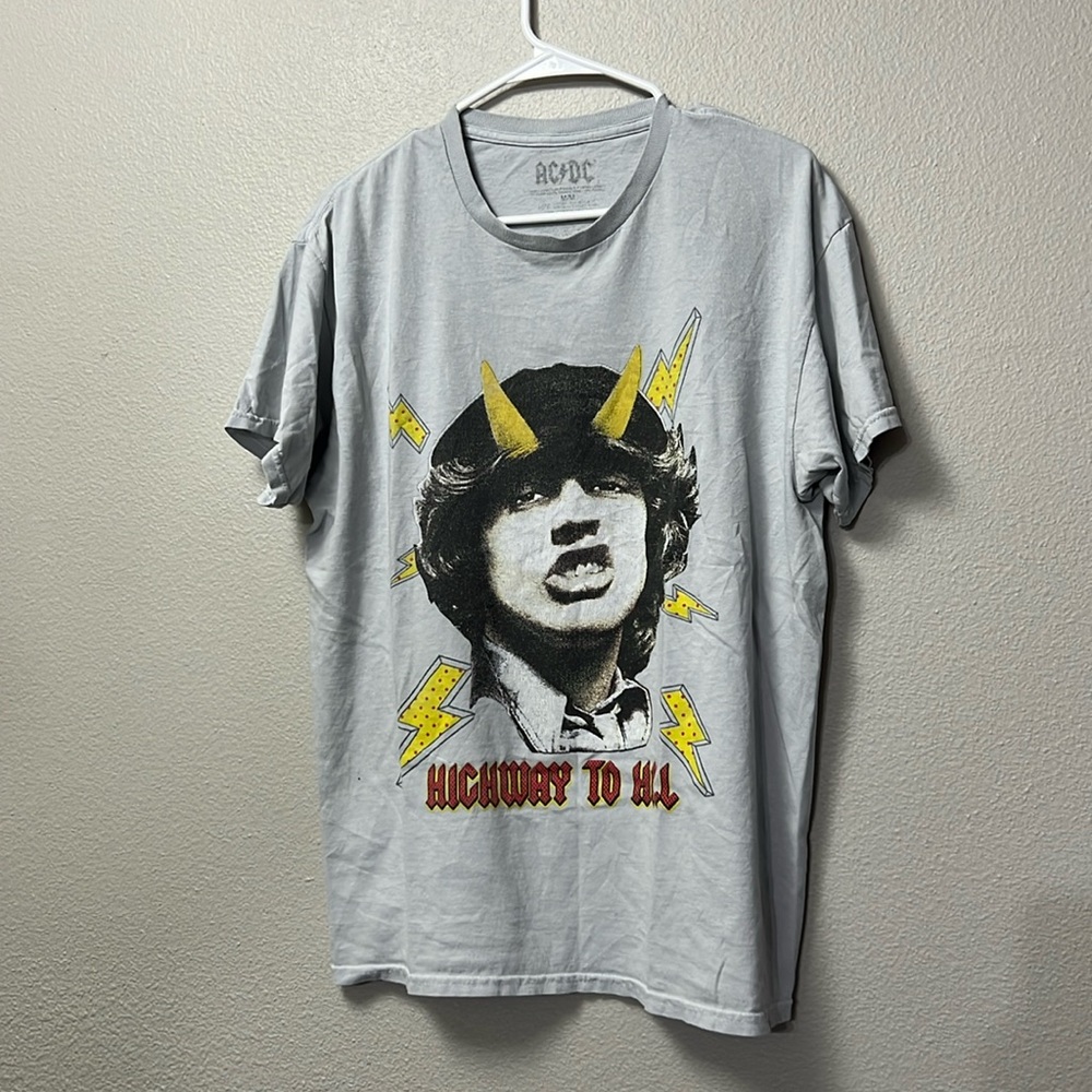 Urban Outfitters AC/DC Highway to Hell T-Shirt - Picture 2 of 13